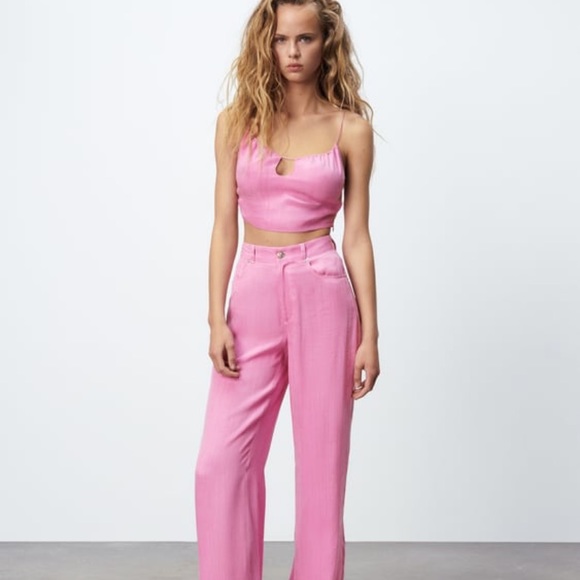 Zara Flowing Crop Top - Picture 2 of 5